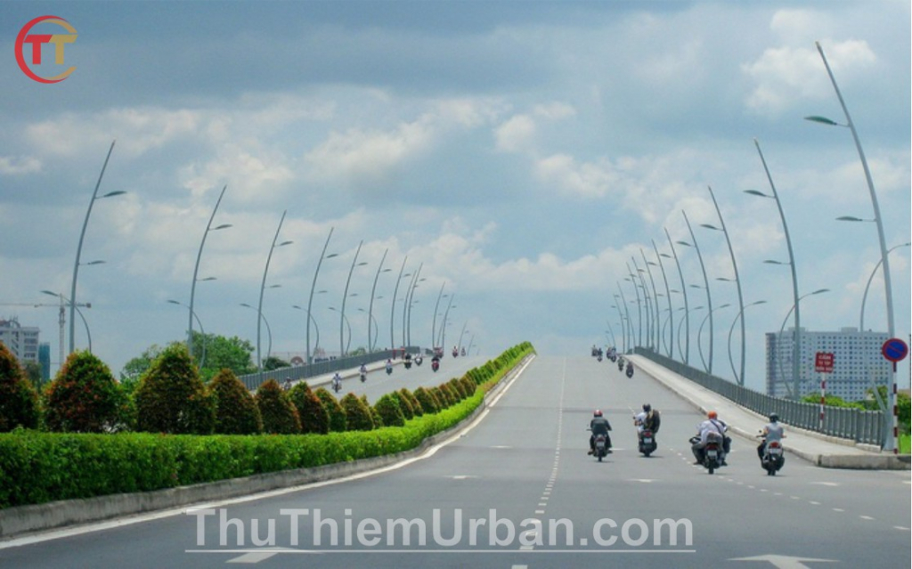 cầu thủ thiêm 1 - góc chụp đướng lên cầu hướng Thủ Thiêm