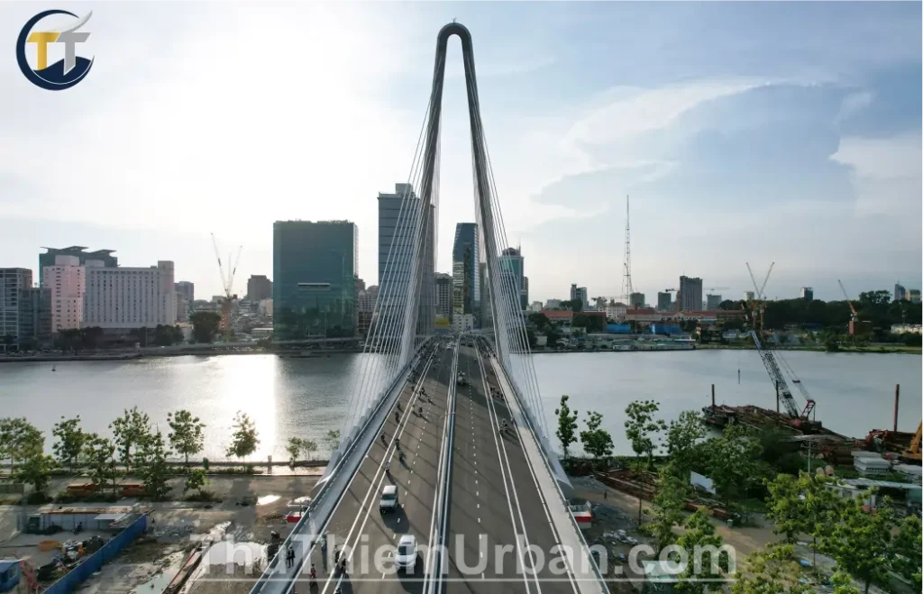 cầu bason góc chụp từ thủ thiêm lên cầu new