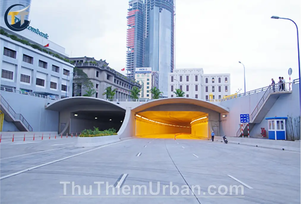 hầm thủ thiêm - hướng cửa hầm quận 1 new